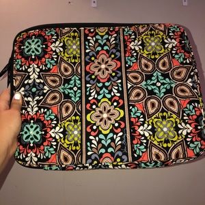 Vera Bradley laptop sleeve - 15in NEW